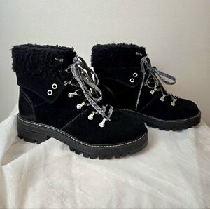 Time and Tru Black Lace-Up Women's Boots